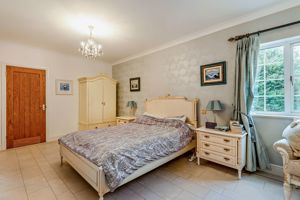 Photo 17- click for photo gallery